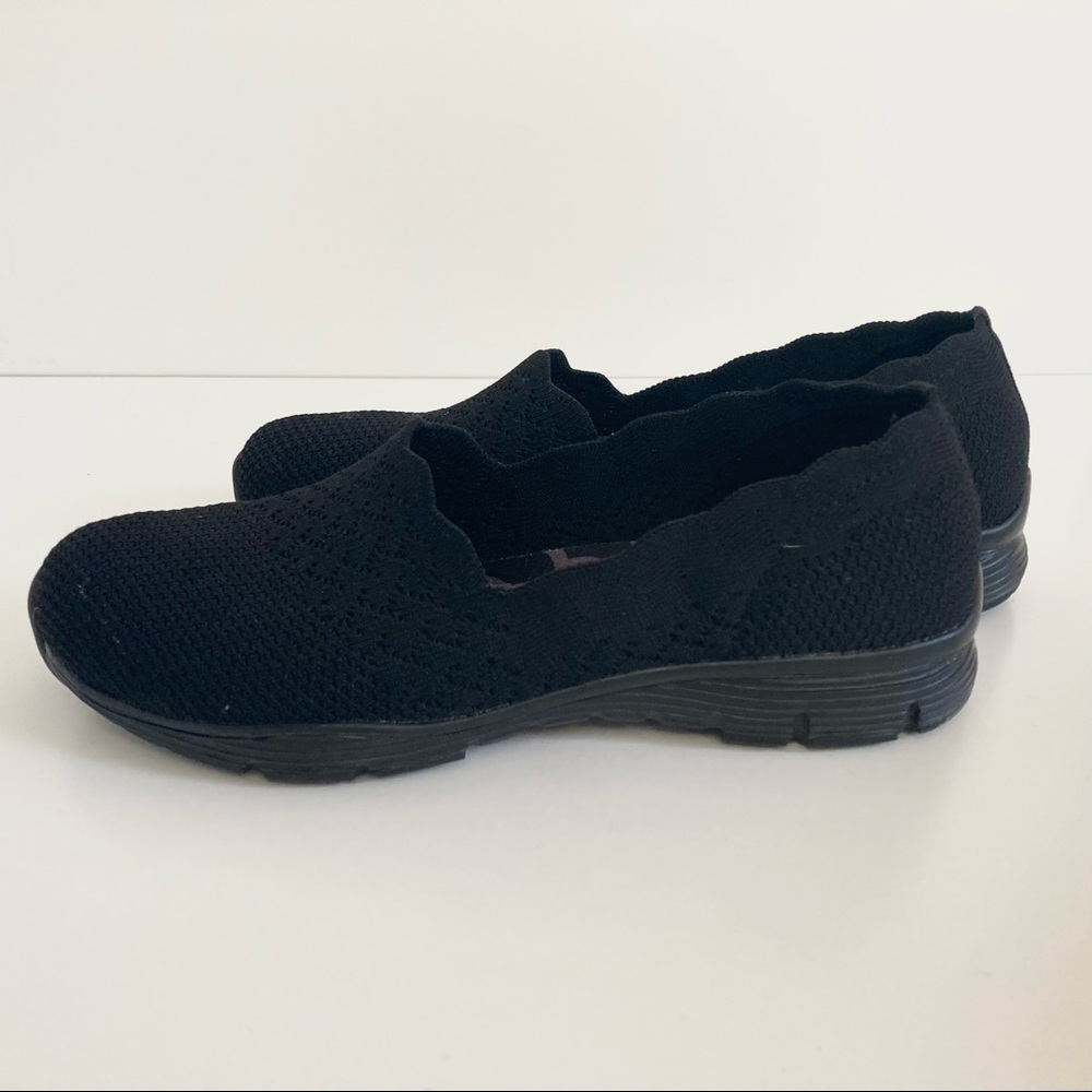 Sketchers scallop collar knit memory foam shoes womens sz 7